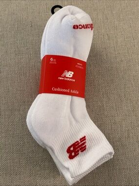 New Balance Cushioned Ankle Socks NWT 6-pack Men's White Red/Blue Logo
